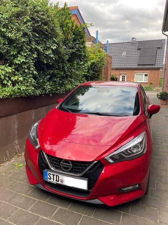 Rot Gebraucht 2019 Nissan Micra 360º Kleinwagen | 13.950 € (Fairer Preis) - Bild 1/4