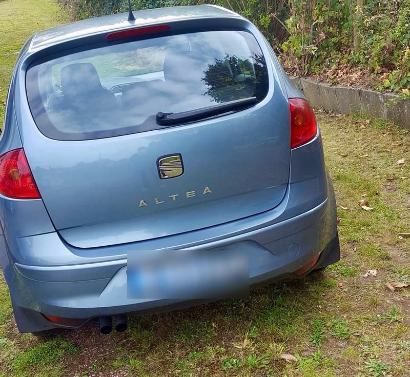 Gebraucht Seat Altea 105 PS (77 kW) 2004 Andere farben Van / Kleinbus