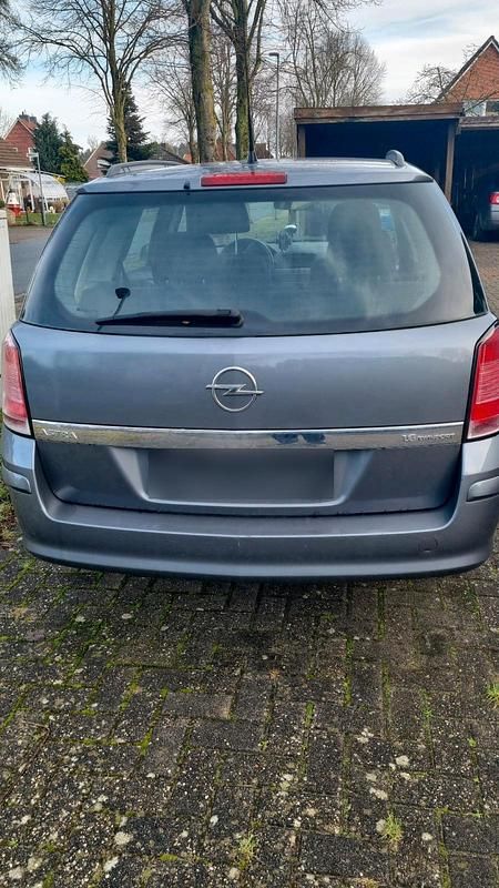 Gebraucht Opel Astra 2006 Grau Kombi