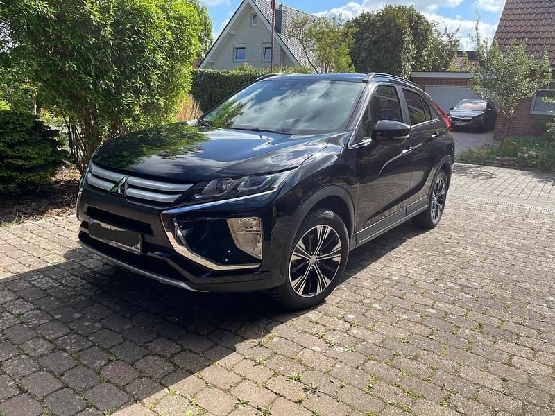 Gebraucht Mitsubishi Eclipse Cross 163 PS (119 kW) 2019 Schwarz SUV