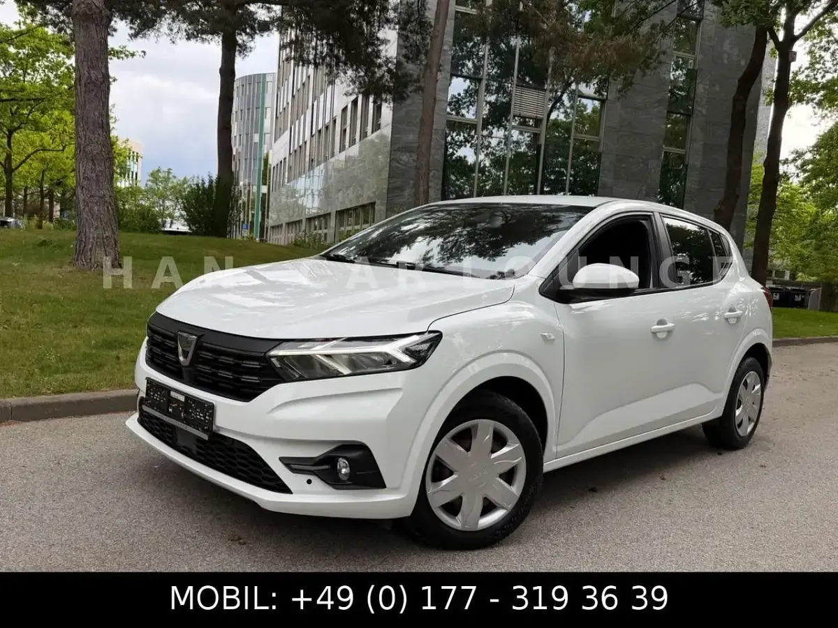 Gebraucht Dacia Sandero 101 PS (74 kW) 2021 Weiß Limousine