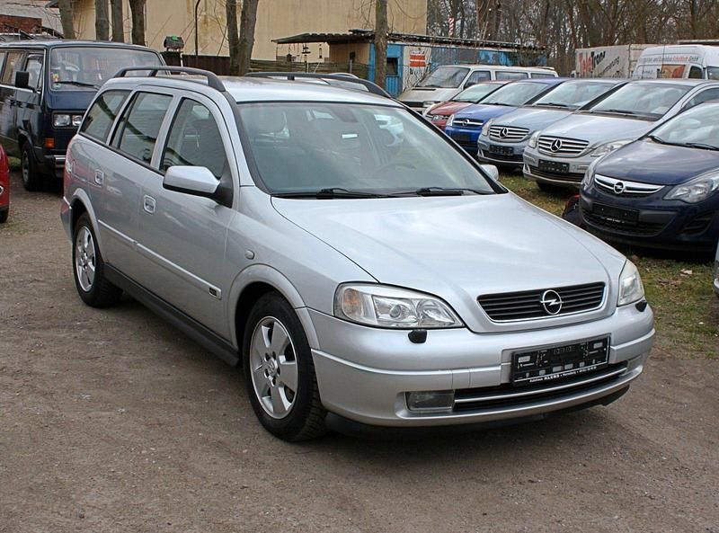 Gebraucht Opel Astra Elegance 125 PS (91 kW) 2003 Silber Kombi