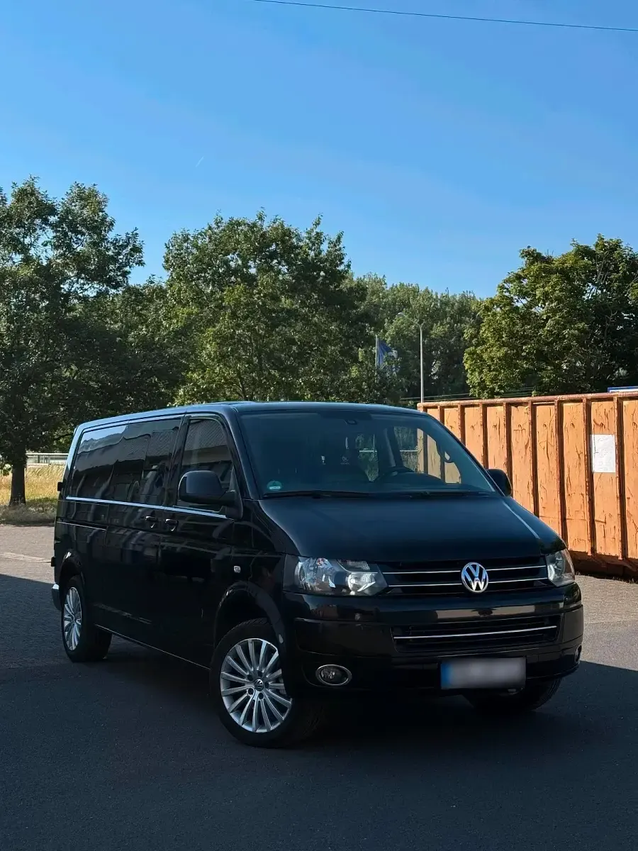 Gebraucht VW T5 180 PS (132 kW) 2013 Schwarz Van