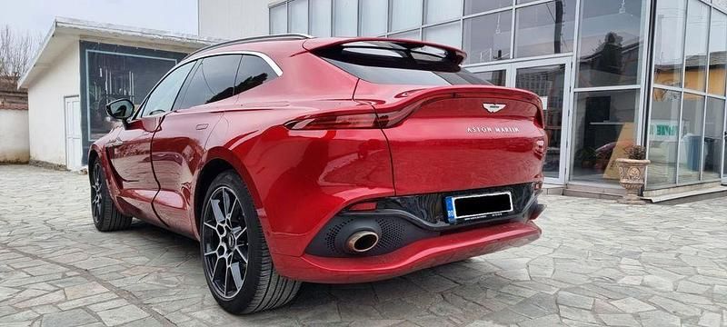 Gebraucht Aston Martin DBX 551 PS (405 kW) 2021 Rot SUV