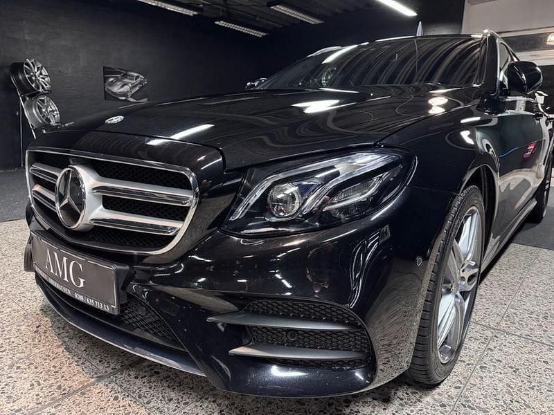 Gebraucht Mercedes E400 AMG line 340 PS (250 kW) 2019 Schwarz Limousine
