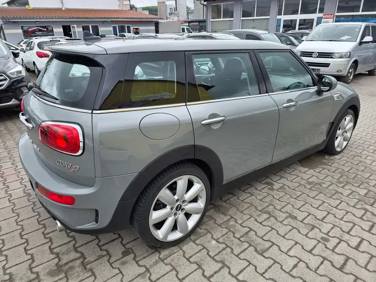 Gebraucht Mini Cooper SD Clubman 190 PS (139 kW) 2018 Moonwalk grey (metallic) Kombi