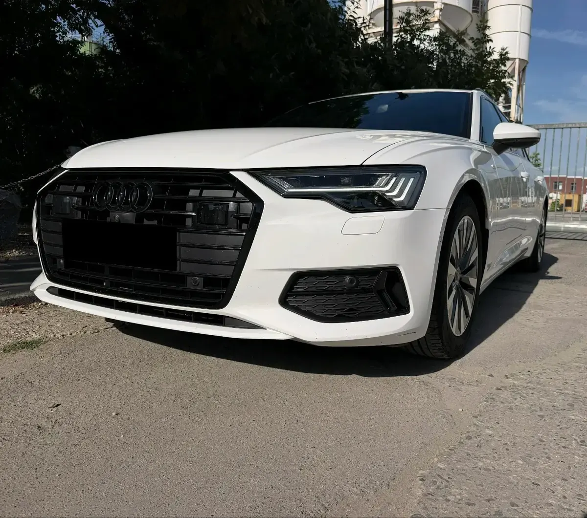 Gebraucht Audi A6 Ambiente 204 PS (150 kW) 2022 Weiß Kombi