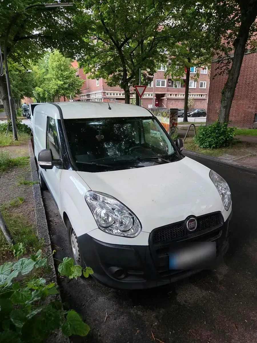 Gebraucht Fiat Doblò 90 PS (66 kW) 2014 Weiß Van / Kleinbus