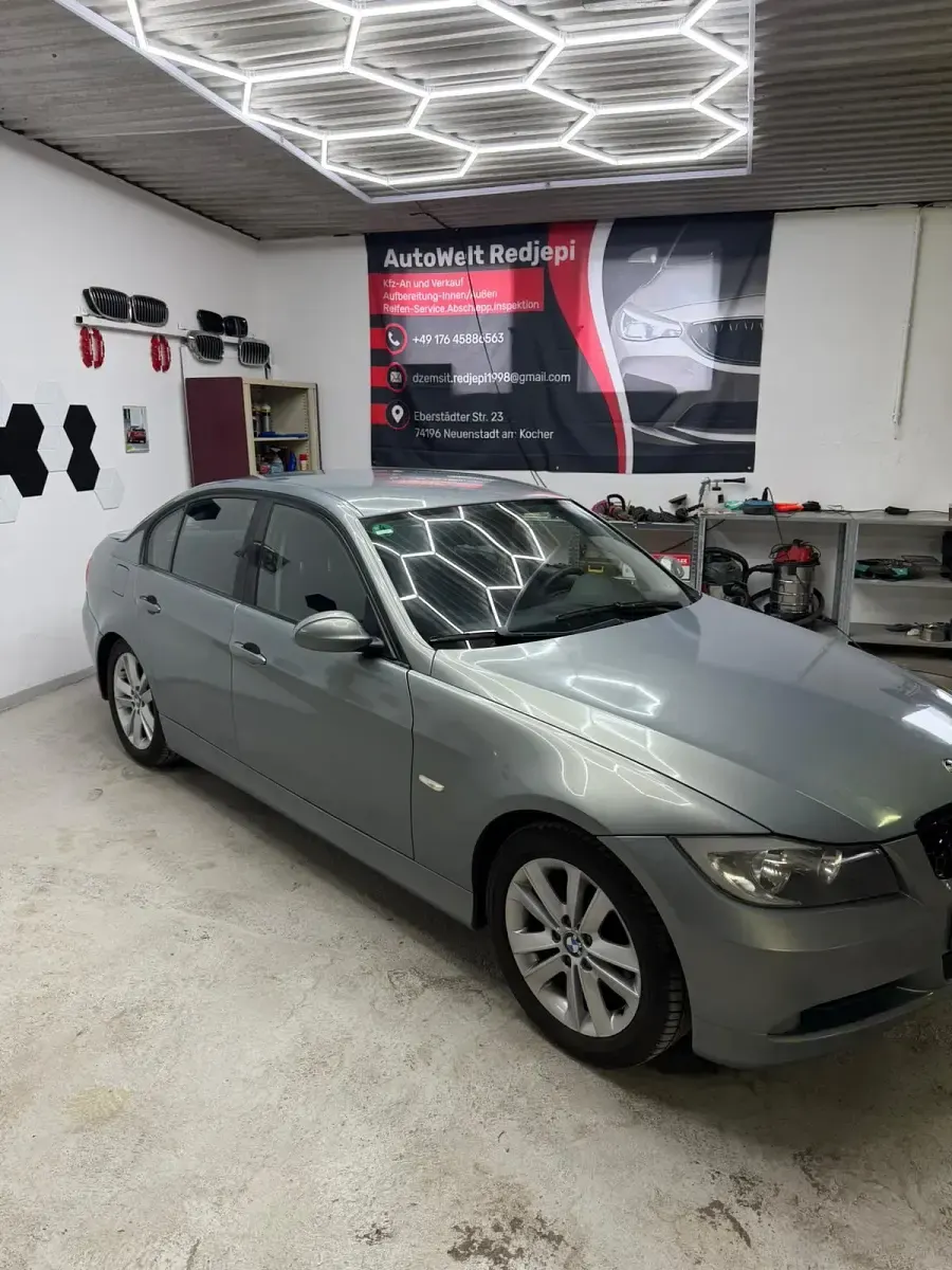 Gebraucht BMW 320 150 PS (110 kW) 2006 Grau Limousine