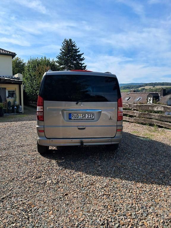 Gebraucht Mercedes Viano 163 PS (119 kW) 2011 Van / Kleinbus