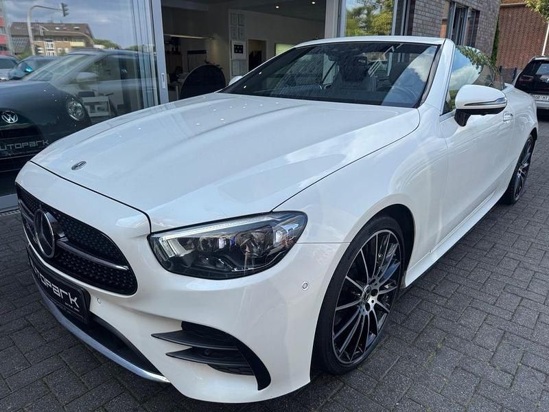 Weiß Gebraucht 2021 Mercedes E400 Cabrio | 47.900 € (Fairer Preis) - Bild 1/4