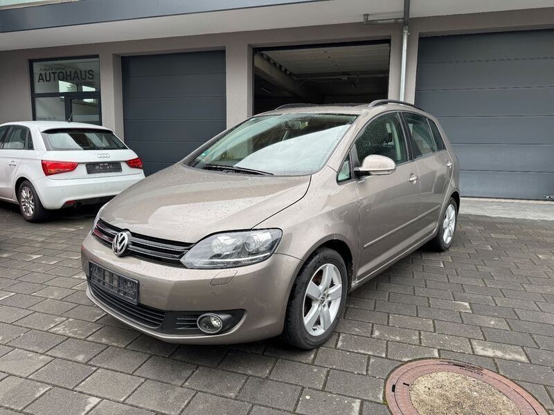 Braun Gebraucht 2010 VW Golf Plus Cross Comfortline Van / Kleinbus | 3.200 € (Superpreis) - Bild 1/4