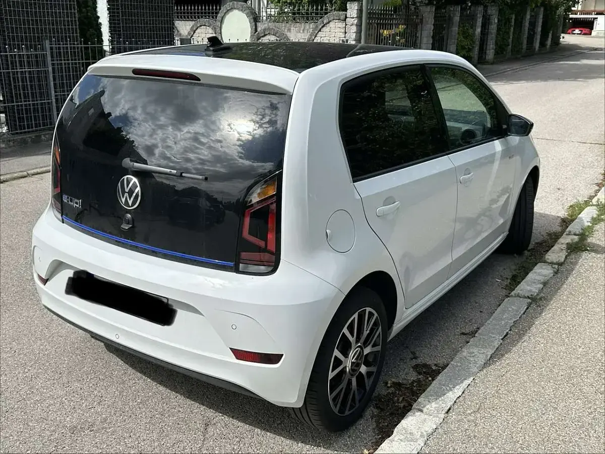 Gebraucht VW e-up! Style 61 kW (83 PS) 2020 Weiß Kleinwagen