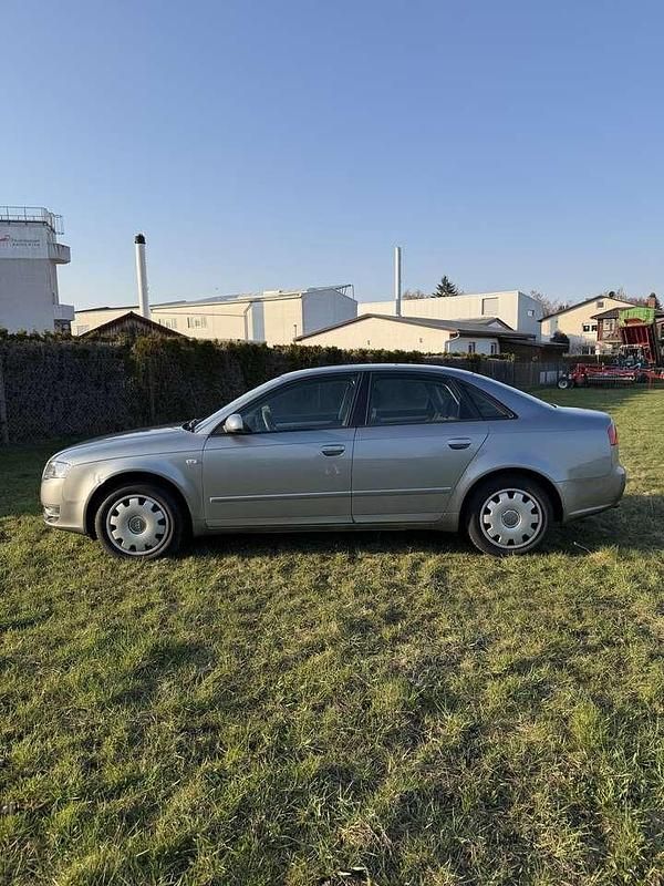 Gebraucht Audi A4 131 PS (96 kW) 2006 Grau Limousine