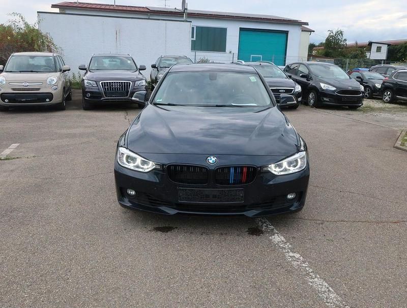 Blau Gebraucht 2014 BMW 325 Comfort Edition Kombi | 6.750 € (Superpreis) - Bild 1/4