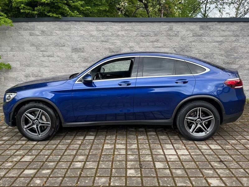Gebraucht Mercedes GLC300 AMG 245 PS (180 kW) 2020 Blau Coupé