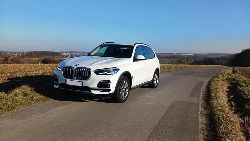 Weiß Gebraucht 2019 BMW X5 xLine SUV | 37.750 € (Guter Preis) - Bild 1/4