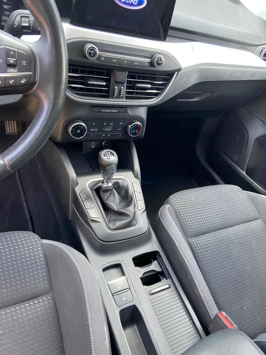 Używany Ford Focus 125 KM (91 kW) 2019 Szary Kombi