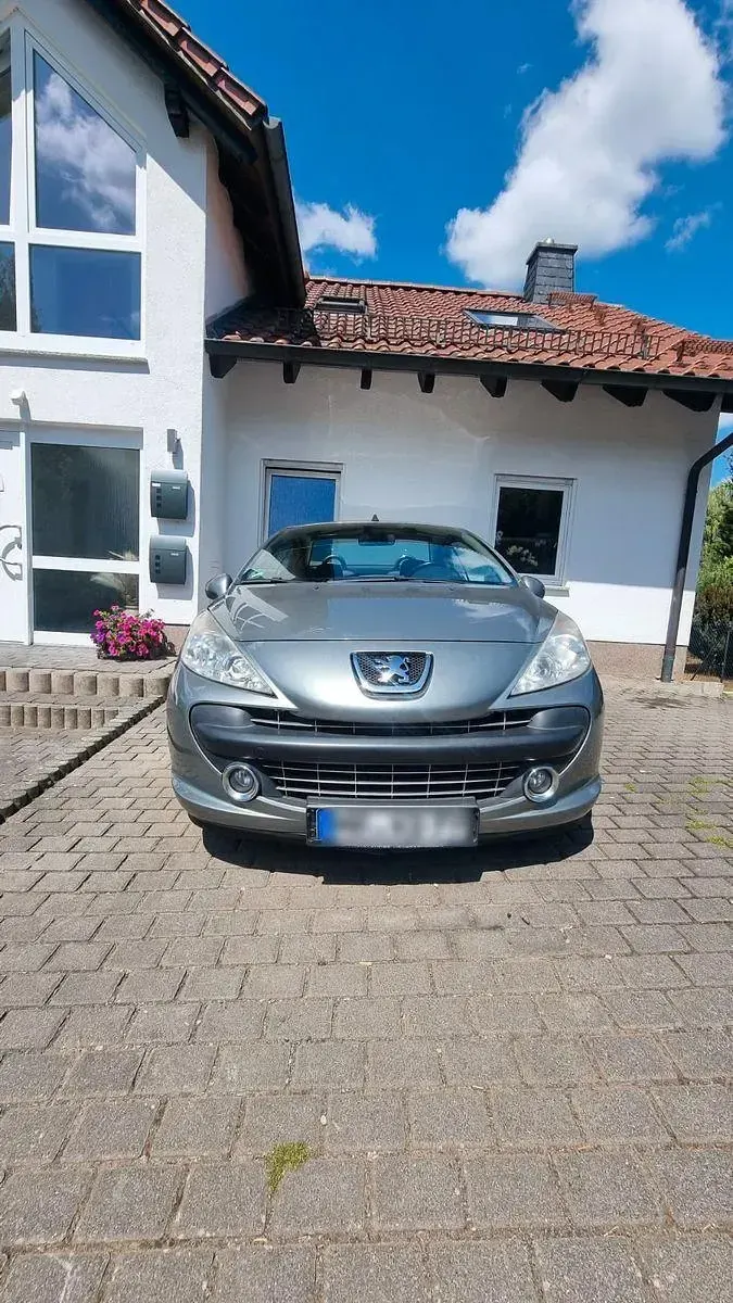 Gebraucht Peugeot 207 CC 120 PS (88 kW) 2008 Cabrio