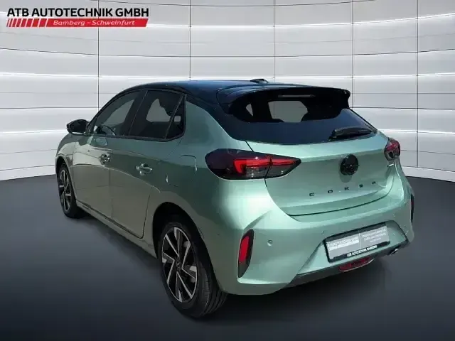Neu Opel Corsa 110 PS (80 kW) 2026 Gruen Kleinwagen