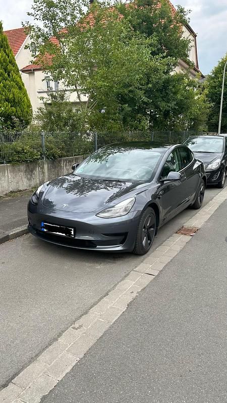 Gebraucht Tesla Model 3 Standard Range 350 kW (476 PS) 2022 Grau Limousine