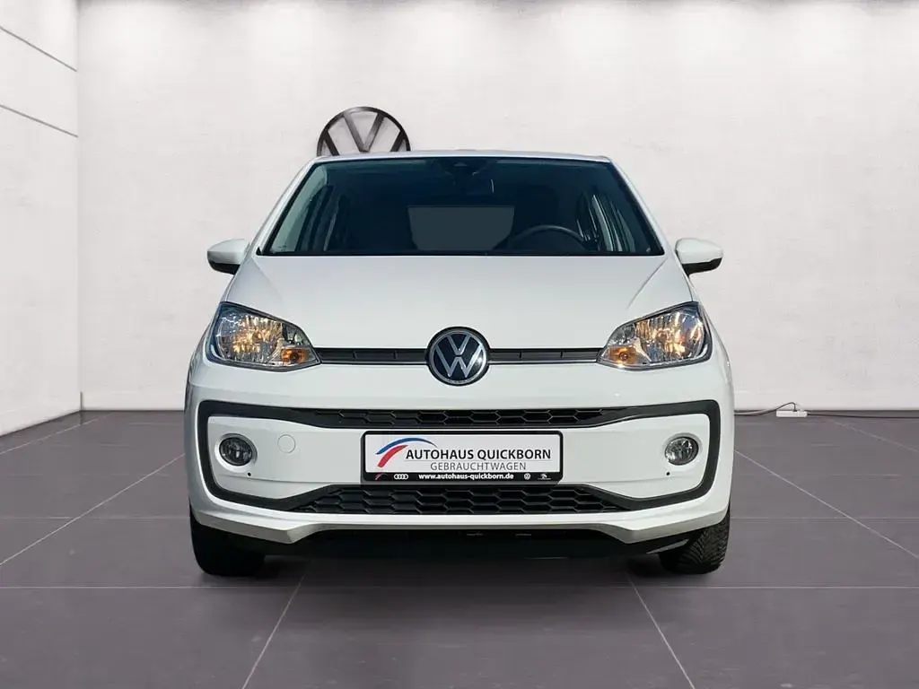 Second-hand VW up! 65 CP (47 kW) 2020 Alb Hatchback