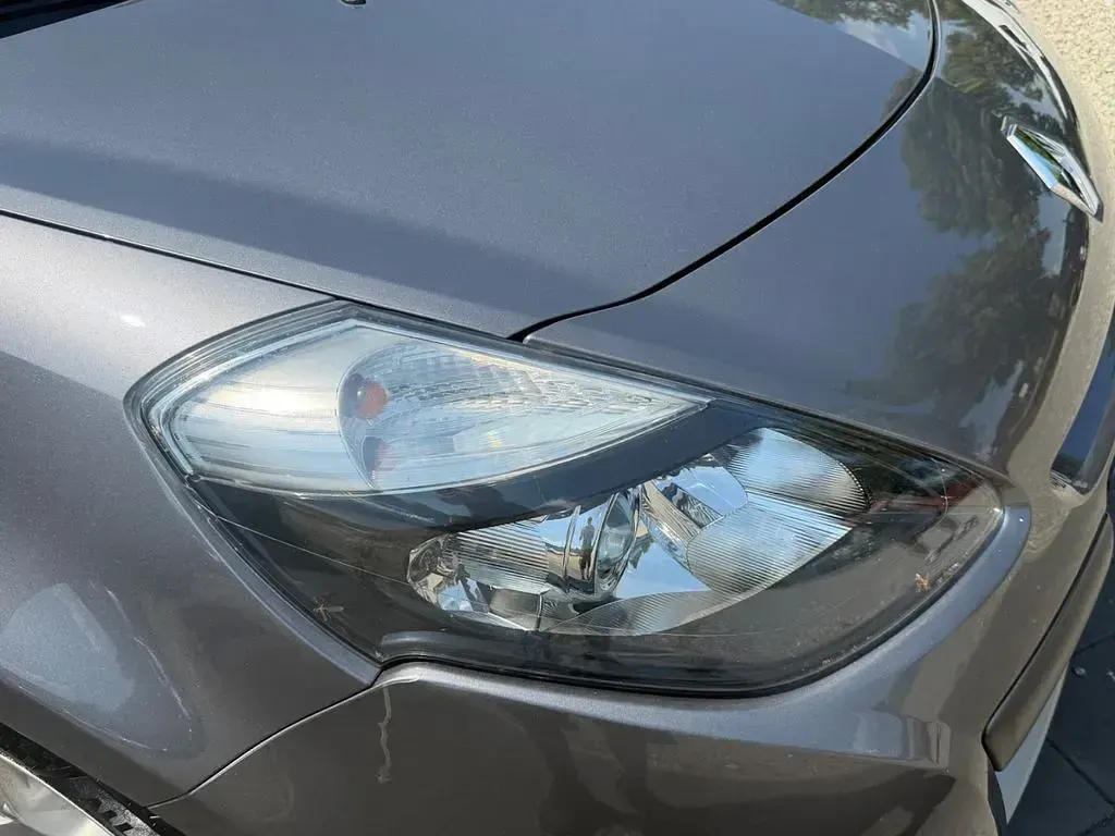 Gebraucht Renault Clio Dynamique 75 PS (55 kW) 2009 Grau Limousine