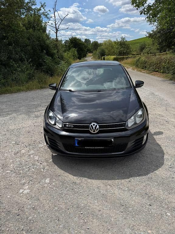 Schwarz Gebraucht 2011 VW Golf VI GTD Limousine | 9.500 € (Teuer) - Bild 1/4