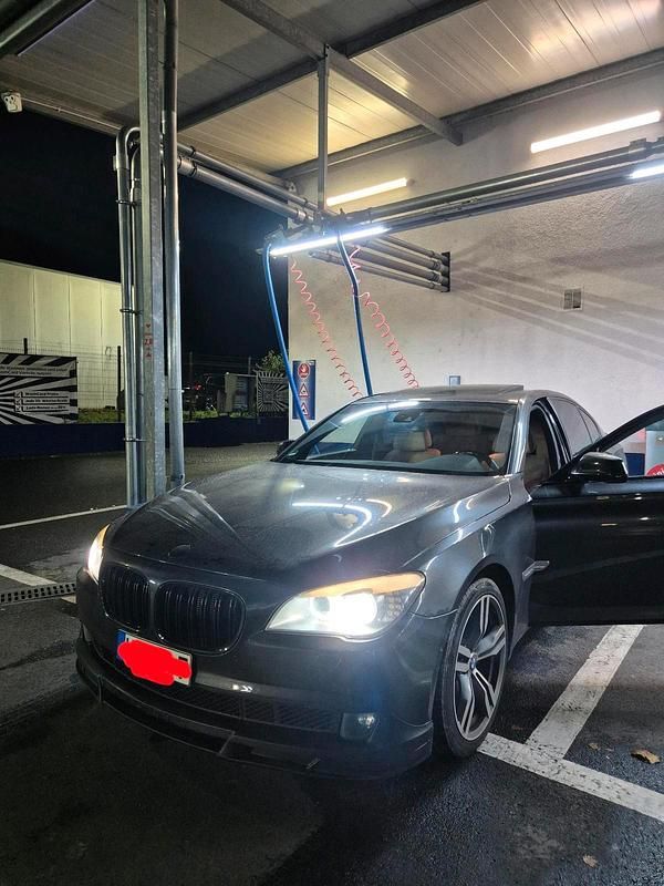 Gebraucht BMW 730 245 PS (180 kW) 2009 Grau Limousine