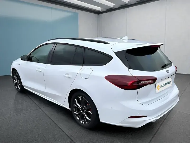 Gebraucht Ford Focus ST-Line X 125 PS (91 kW) 2025 Weiß Kombi