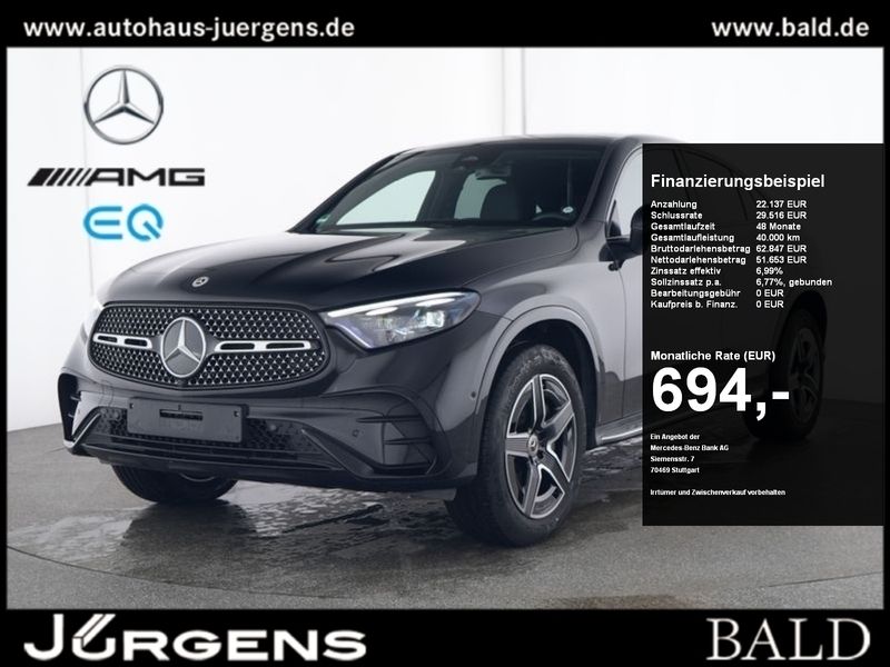Gebraucht Mercedes GLC300e AMG 204 PS (150 kW) 2024 Schwarz black Coupé