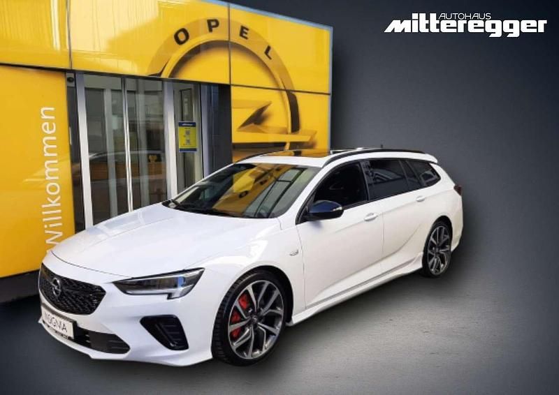 Weiß Gebraucht 2021 Opel Insignia GS Line Kombi | 35.980 € (Fairer Preis) - Bild 1/3