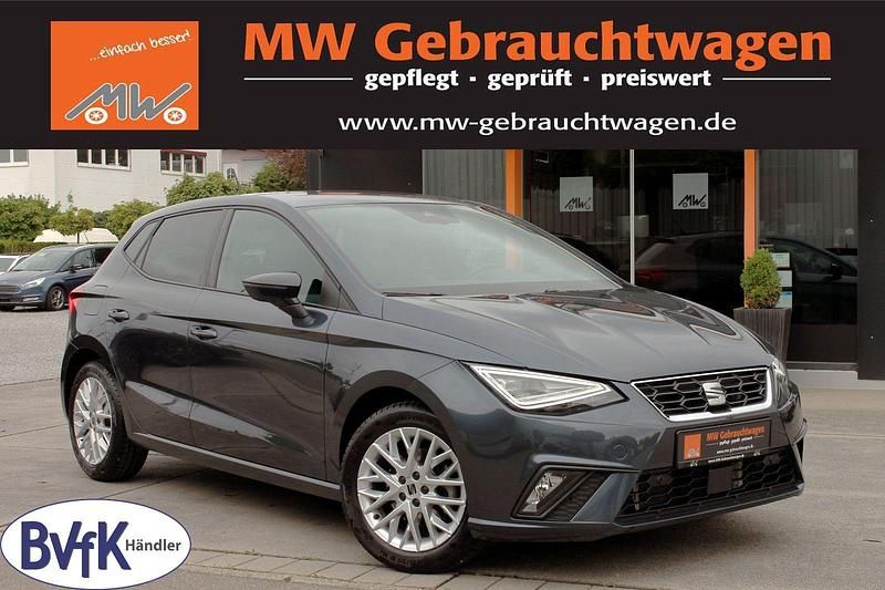 Grau Gebraucht 2024 Seat Ibiza FR Kleinwagen | 21.490 € (Fairer Preis) - Bild 1/3