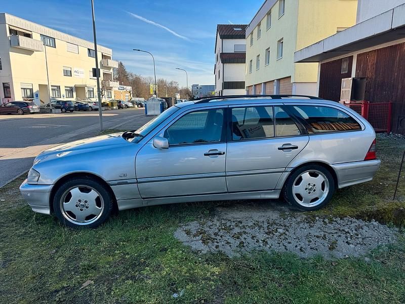 Gebraucht Mercedes C280 195 PS (143 kW) 1998 Silber Kombi