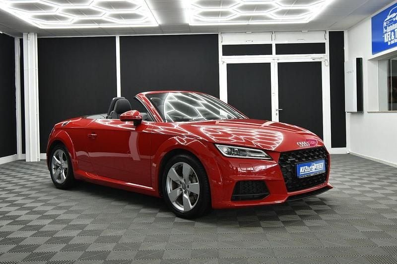 Rot Gebraucht 2019 Audi TT Roadster Sport Cabrio | 33.480 € (Superpreis) - Bild 1/4