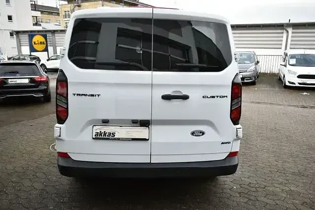 Gebraucht Ford Transit Custom Trend 136 PS (100 kW) 2024 Andere Limousine