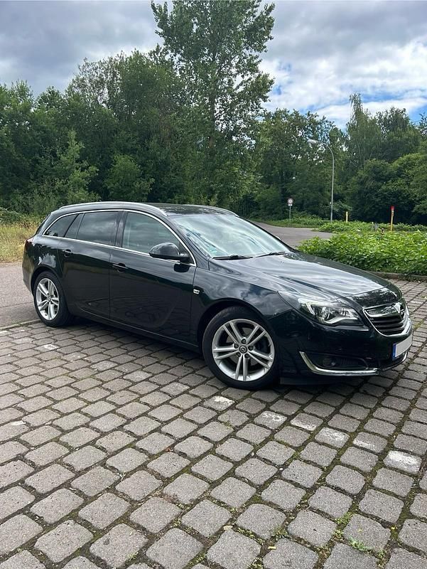 Schwarz Gebraucht 2015 Opel Insignia Kombi | 6.300 € (Fairer Preis) - Bild 1/4