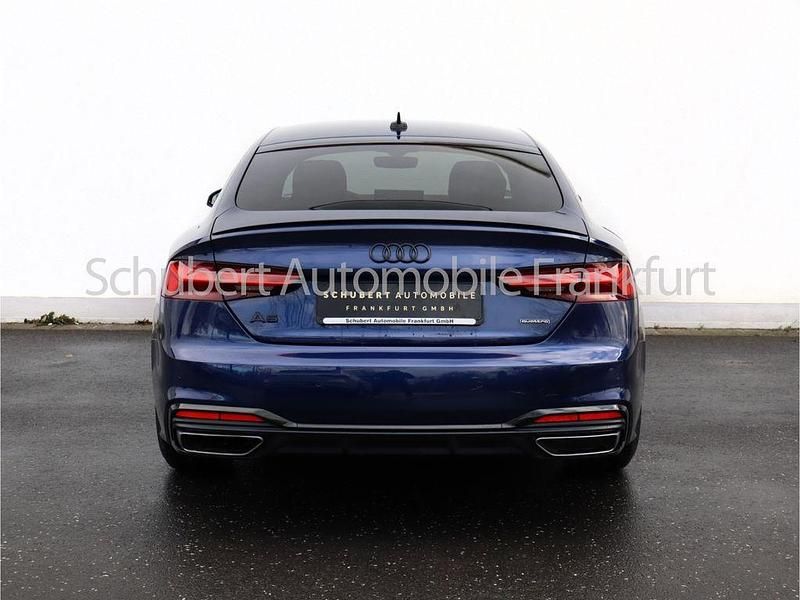 Gebraucht Audi A5 Sportback Competition 204 PS (150 kW) 2022 Blau Kleinwagen