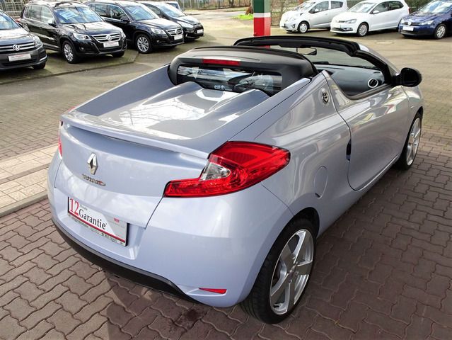 Gebraucht Renault Wind 102 PS (75 kW) 2011 Silber metallic Cabrio