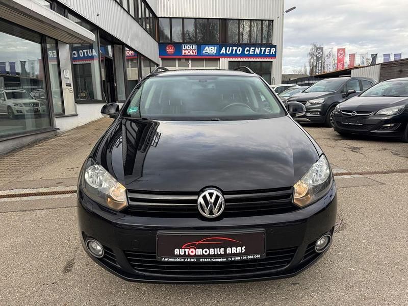 Gebraucht VW Golf VI Match 140 PS (102 kW) 2012 Schwarz Kleinwagen