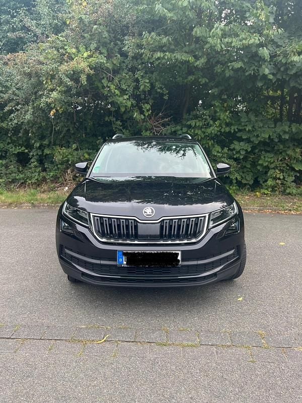 Schwarz Gebraucht 2018 Skoda Kodiaq SUV | 22.500 € (Guter Preis) - Bild 1/4