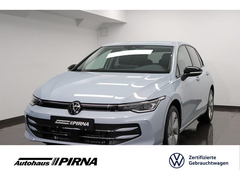 Gebraucht VW Golf VIII Goal 116 PS (85 kW) 2025 Blau Limousine