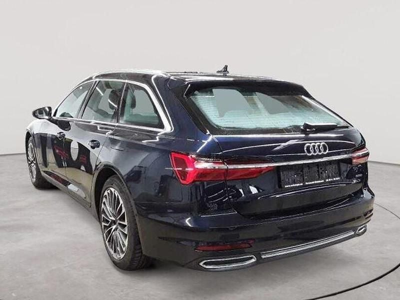 Gebraucht Audi A6 Sport 266 PS (195 kW) 2022 Firmamentblau metallic Kombi