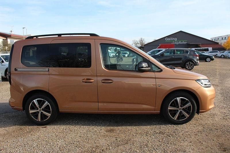 Gebraucht VW Caddy Move 114 PS (83 kW) 2021 Gold Van / Kleinbus