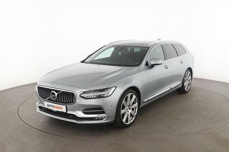 Grau Gebraucht 2016 Volvo V90 Inscription Kombi | 25.610 € - Bild 1/3