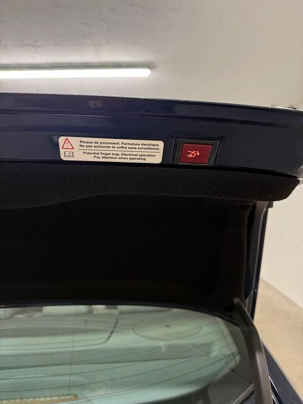 Gebraucht Peugeot 607 157 PS (115 kW) 2003 Blau Limousine