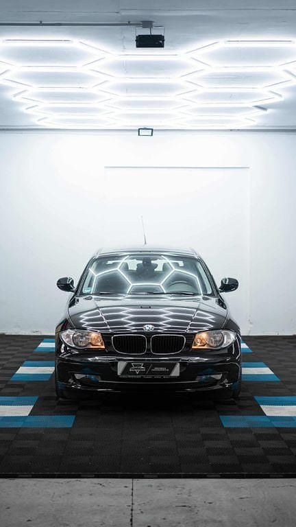 Usata BMW 120 170 CV (125 kW) 2011 Nero Utilitaria