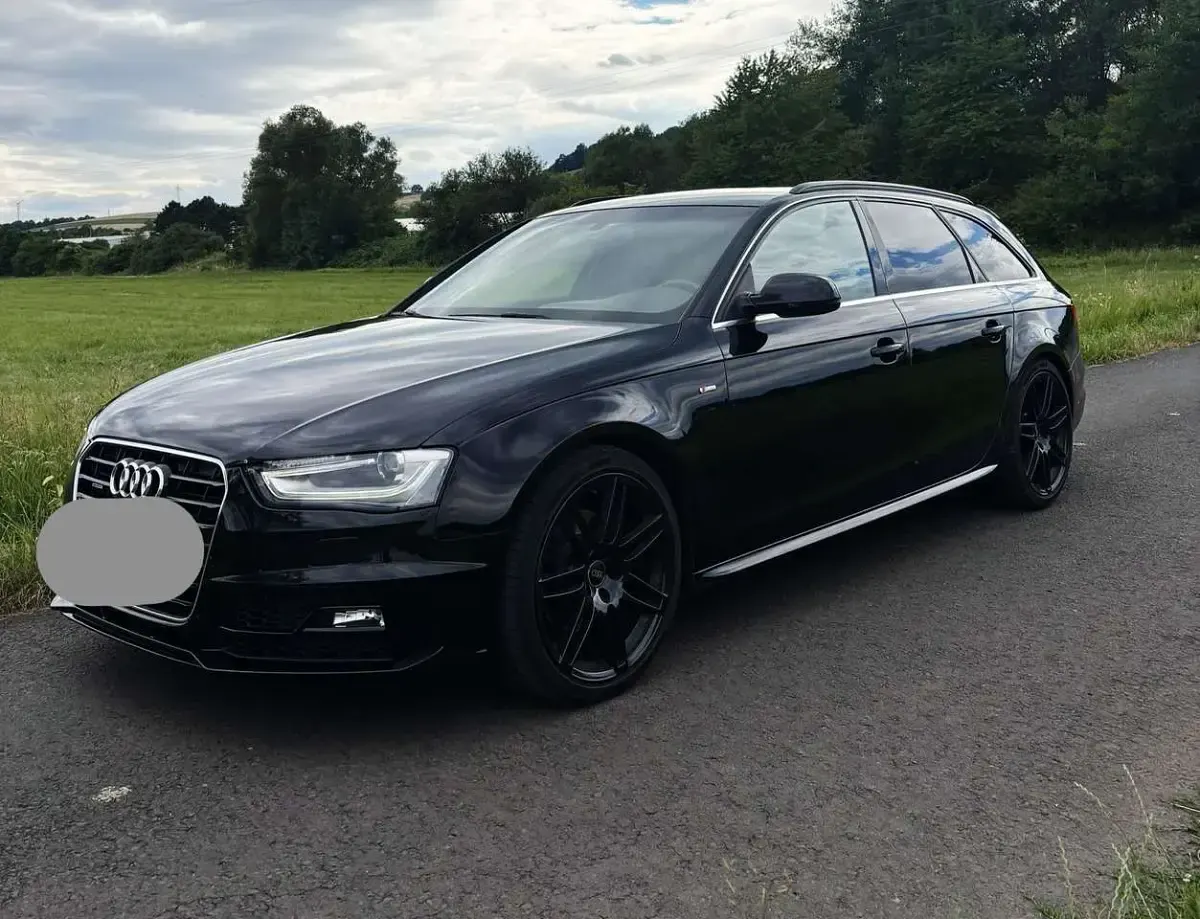 Gebraucht Audi A4 S-Line 190 PS (139 kW) 2015 Schwarz Kombi