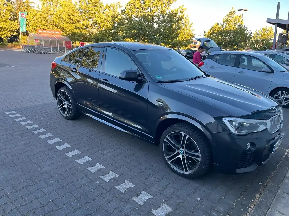 Gebraucht BMW X4 M Sport 258 PS (189 kW) 2017 Schwarz SUV