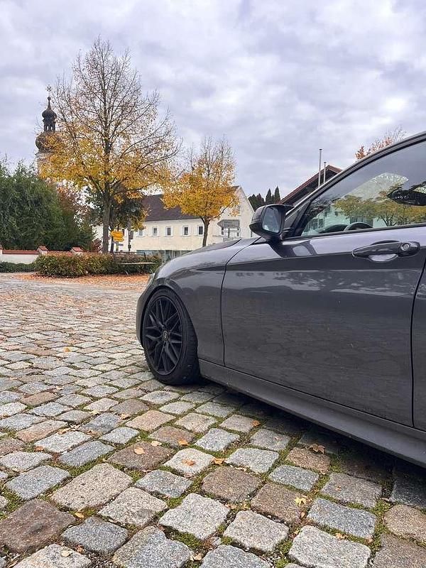 Gebraucht BMW 118 Advantage 136 PS (100 kW) 2018 Grau Kleinwagen